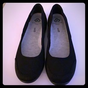 8.5W Cloudstepper Black Slide on Athletic Flats